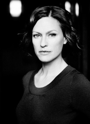 妮娜·克龙耶格尔 Nina Kronjäger