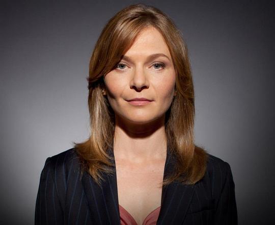 利安娜·瓦尔斯曼 Leeanna Walsman