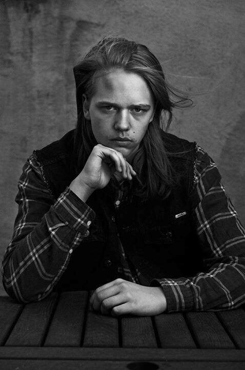 瓦尔特·斯卡斯加德 Valter Skarsgård