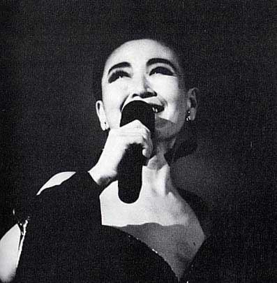 加藤登纪子 Tokiko Katô