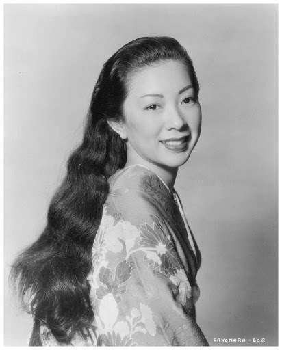 高美以子 Miiko Taka