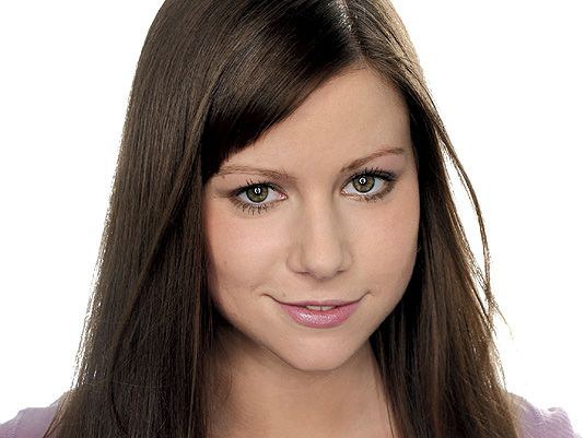 卡特琳·赫伯 Katrin Heß