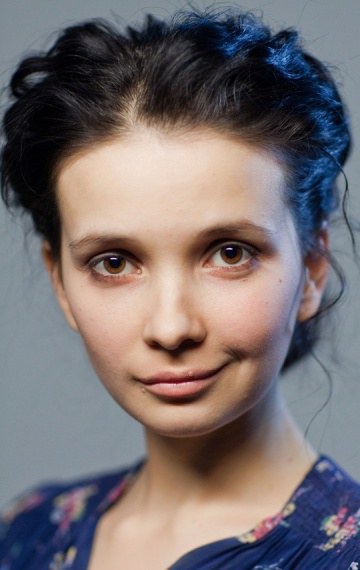 玛丽亚·斯莫尔尼科娃 Mariya Smolnikova