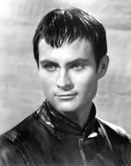 约翰·菲利浦·劳 John Phillip Law