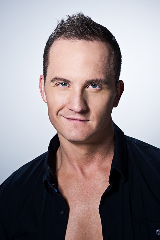 布伟杰 Brian Thomas Burrell