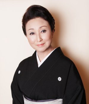 岩井友见 Tomomi Iwai