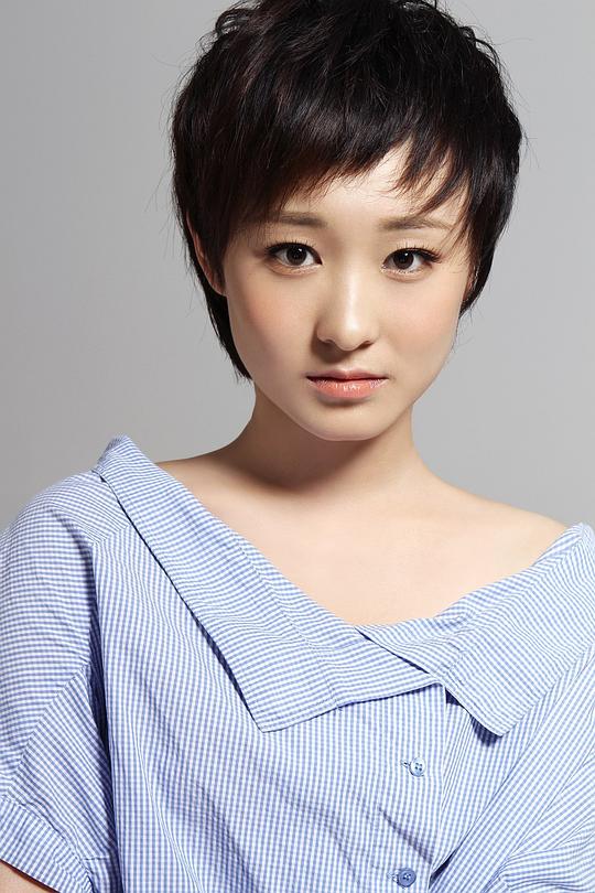 霍泥芳 Nifang Huo