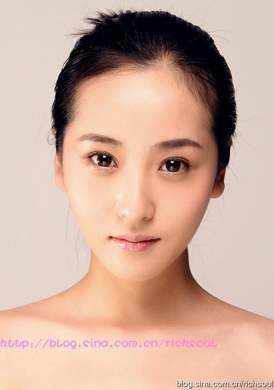 刘倩 Qian Liu