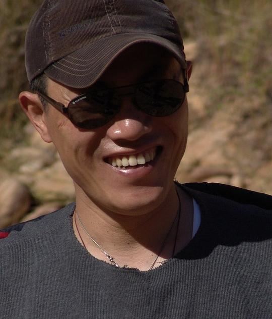 王艺 Yi Wang