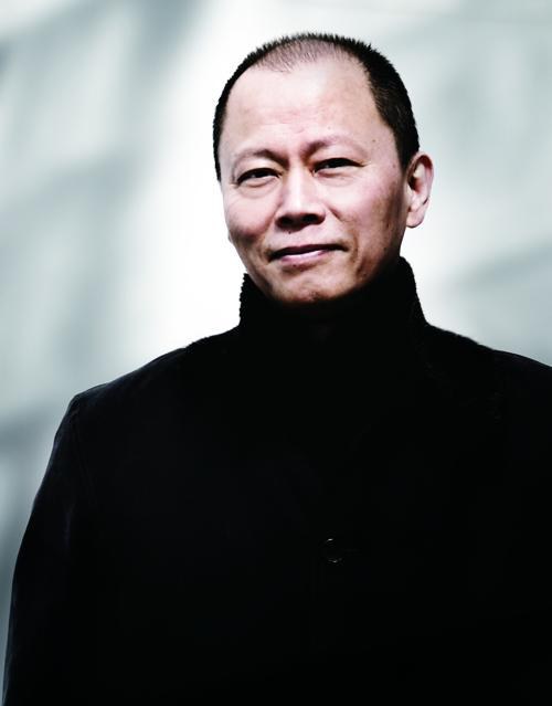 张毅 Yi Chang
