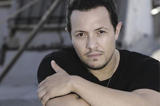 赫克托·路易斯·布斯塔曼特 Hector Luis Bustamante