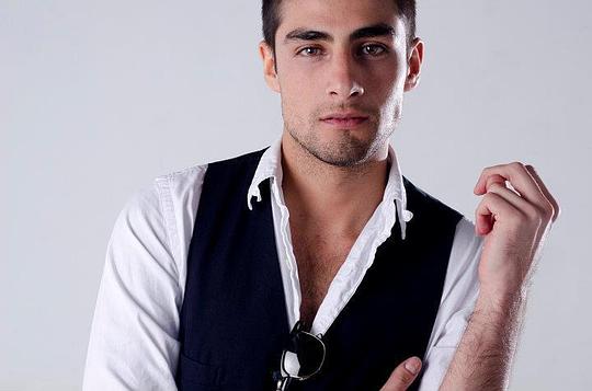 马里奥·贝隆 Mario Verón