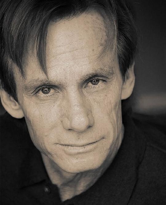 史蒂夫·雷尔斯巴克 Steve Railsback