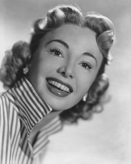 奥黛丽·米德斯 Audrey Meadows
