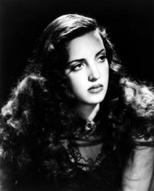 凯蒂·乔拉杜 Katy Jurado