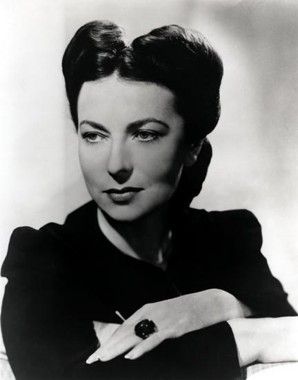 阿格妮丝·摩尔海德 Agnes Moorehead