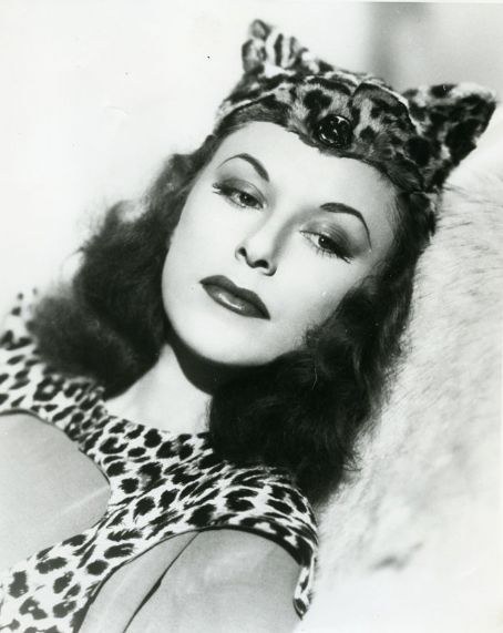 琳达·斯特灵 Linda Stirling