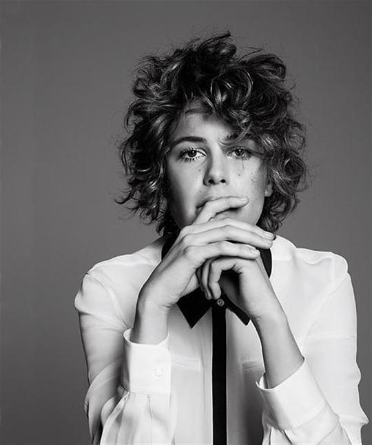卡拉·朱里 Carla Juri