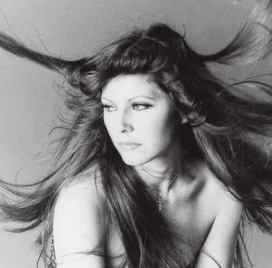 克劳迪亚·莫里 Claudia Mori