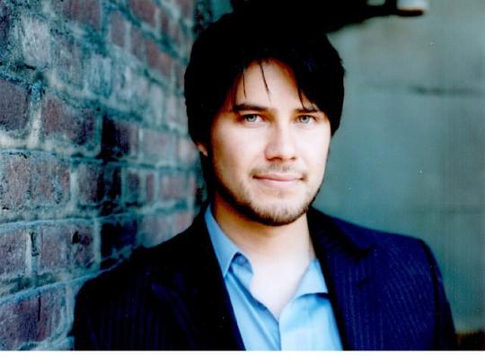 米昆·费尔布拉泽 Meegwun Fairbrother