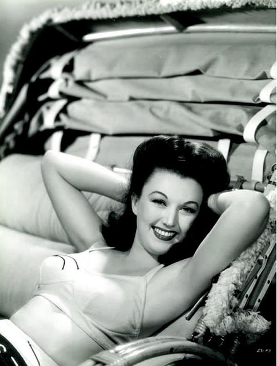 Ginny Simms Ginny Simms