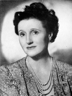 乔伊丝·凯里 Joyce Carey