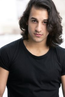 德尼兹·阿克代尼兹 Deniz Akdeniz