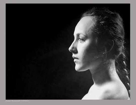 弗拉迪斯拉娃·米洛萨夫列维奇 Vladislava Milosavljevic