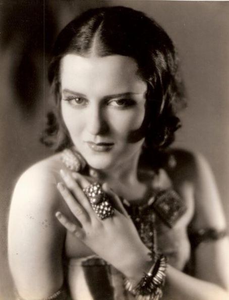 多蕊丝·希尔 Doris Hill