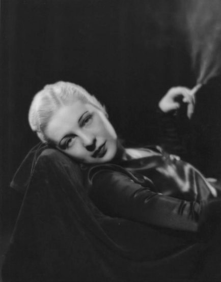 娜塔莉·穆尔黑德 Natalie Moorhead