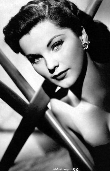 黛博拉·佩吉特 Debra Paget