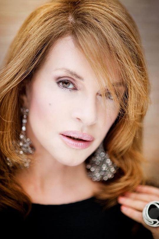 莱昂纳·贝内德托 Leonor Benedetto