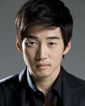 尹启相 Kye-sang Yoon