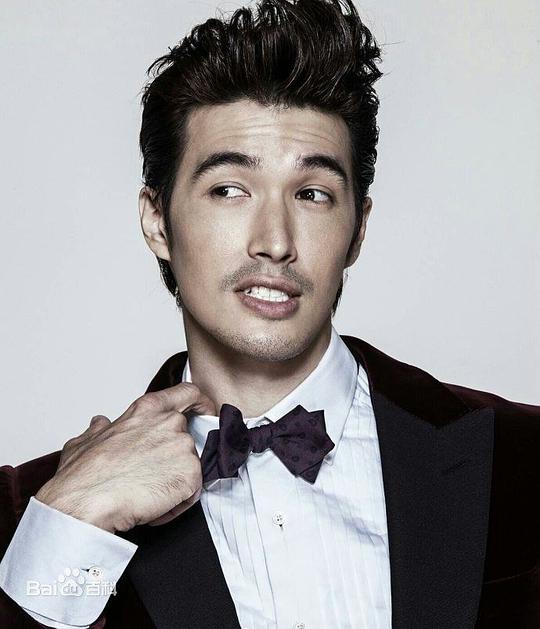 锦荣 Vivian Dawson