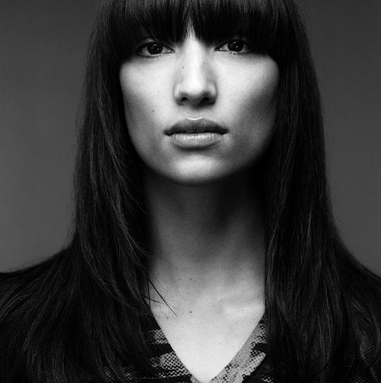 梅拉妮·薇妮格 Melanie Winiger