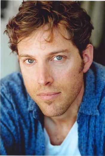 克雷顿·尼姆罗 Clayton Nemrow