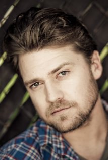 卡尼·霍维尔 Kanin Howell