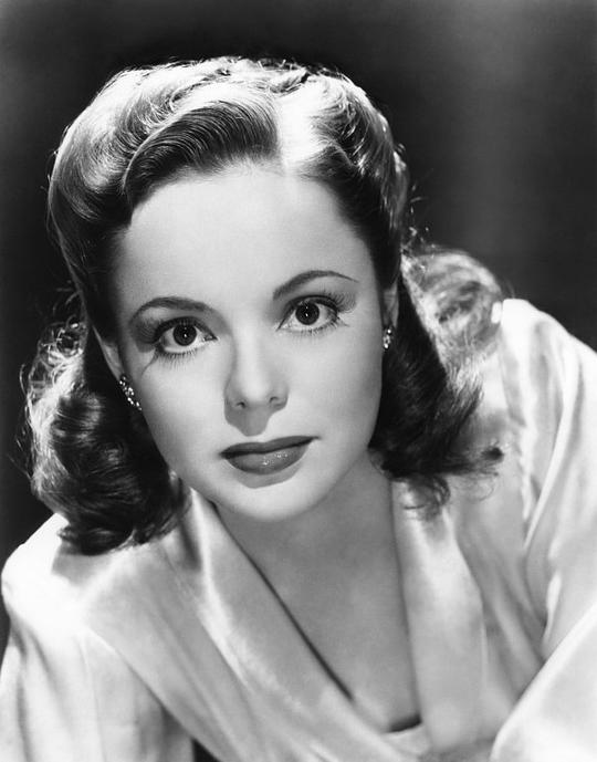 南茜·科曼 Nancy Coleman