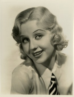 艾德丽安·多尔 Adrienne Dore