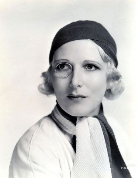 希瑟·撒切尔 Heather Thatcher