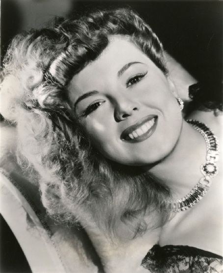 菲莉丝·鲁思 Phyllis Ruth