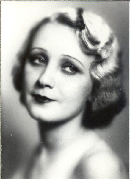 洛达·涅米赞卡 Loda Niemirzanka