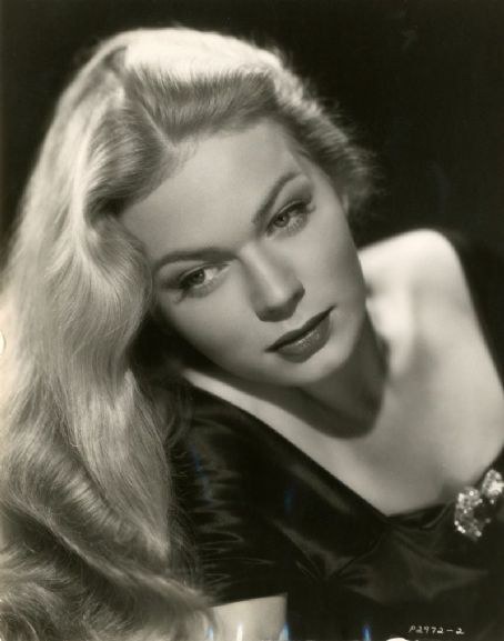 克里斯汀·米勒 Kristine Miller