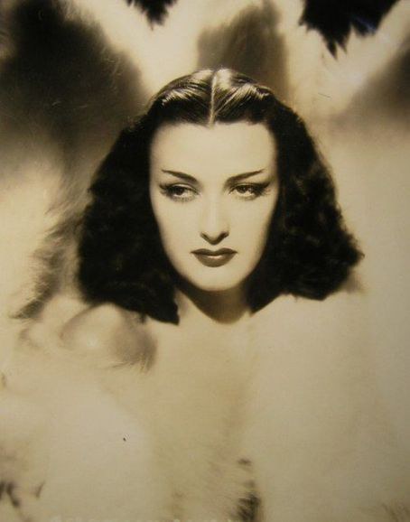 希拉·达西 Sheila Darcy