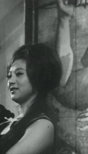 筑波久子 Chako van Leeuwen