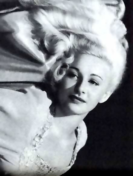 薇拉·罗尔斯顿 Vera Ralston