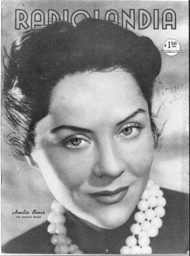 Amelia Bence Amelia Bence