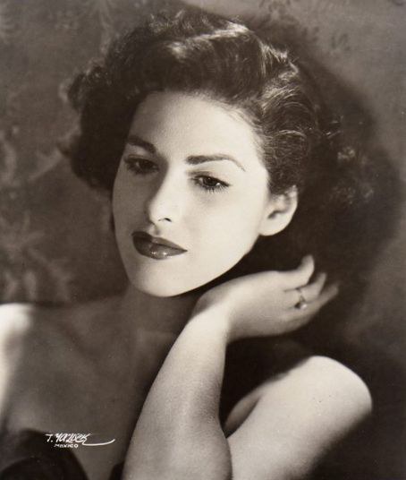 卡门·蒙特霍 Carmen Montejo