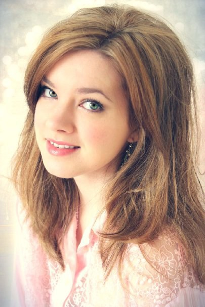 艾薇·维 Evie Wray