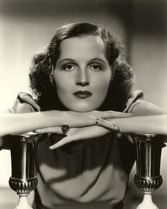 伊迪丝·阿特沃特 Edith Atwater